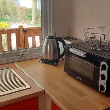 Sejour Normandie, Mobilhome 5p Tv Belle Terrasse Couverte Wifi Climatisation Au Calme Proche Riviere Camping