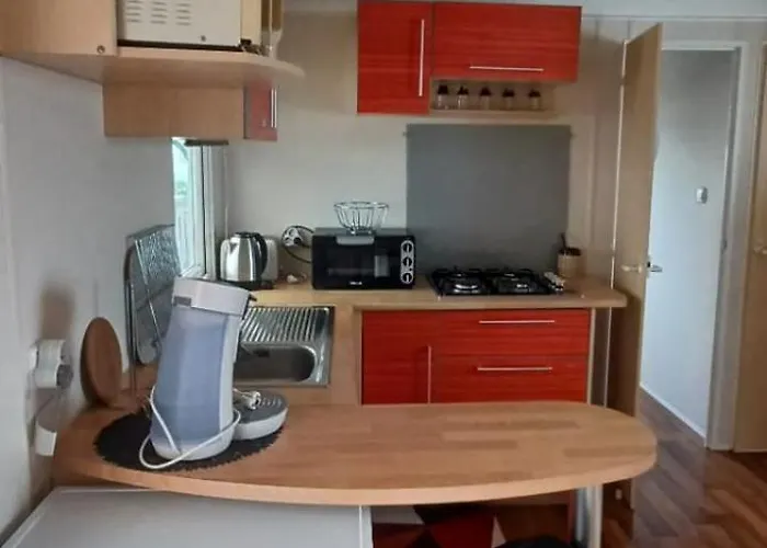 Camping Sejour Normandie, Mobilhome 5p Tv Belle Terrasse Couverte Wifi Climatisation Au Calme Proche Riviere