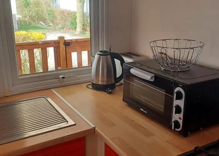 Sejour Normandie, Mobilhome 5p Tv Belle Terrasse Couverte Wifi Climatisation Au Calme Proche Riviere Camping